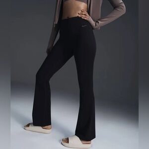 Nike Dri-FIT High Rise Flare Leggings Black Yoga Pants XS Studio Tights